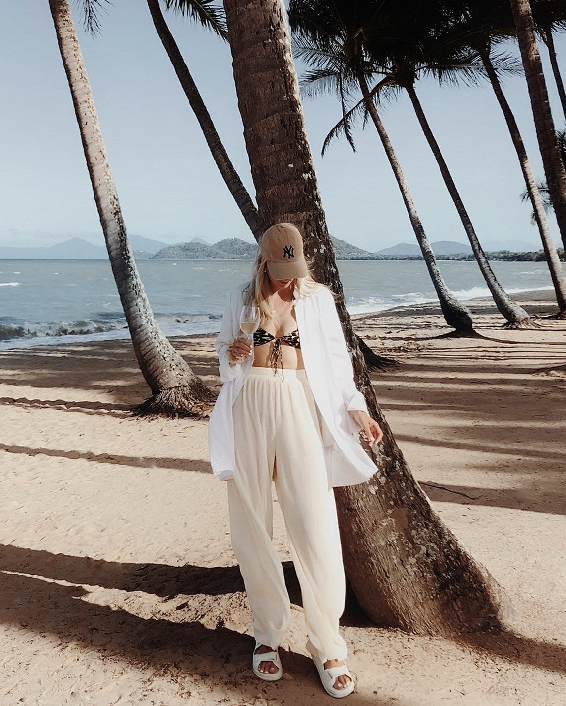 THE POSITANO PANTS | BEIGE