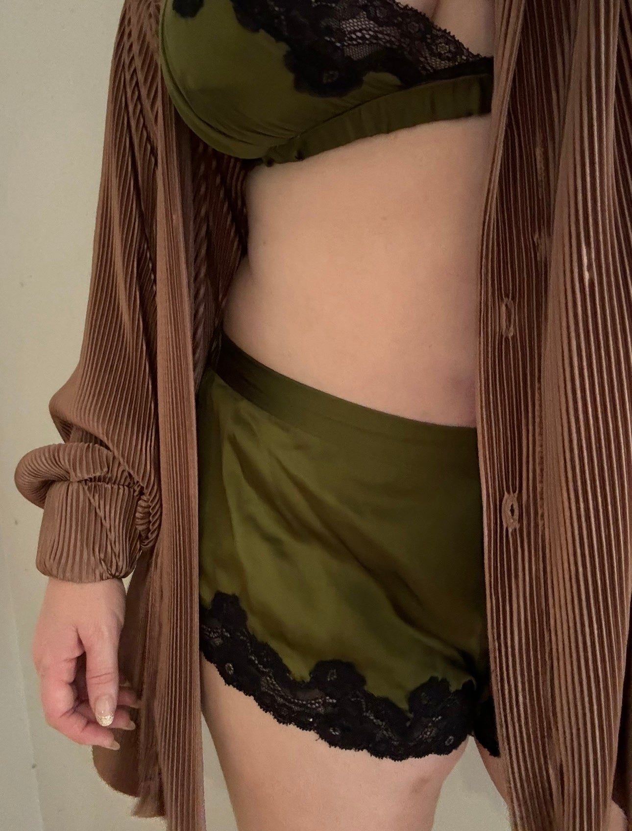 THE MILAN BLOUSE | BROWN