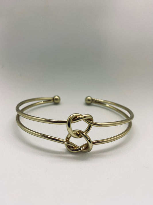 CALLI KNOT BANGLE | 18K gold plated