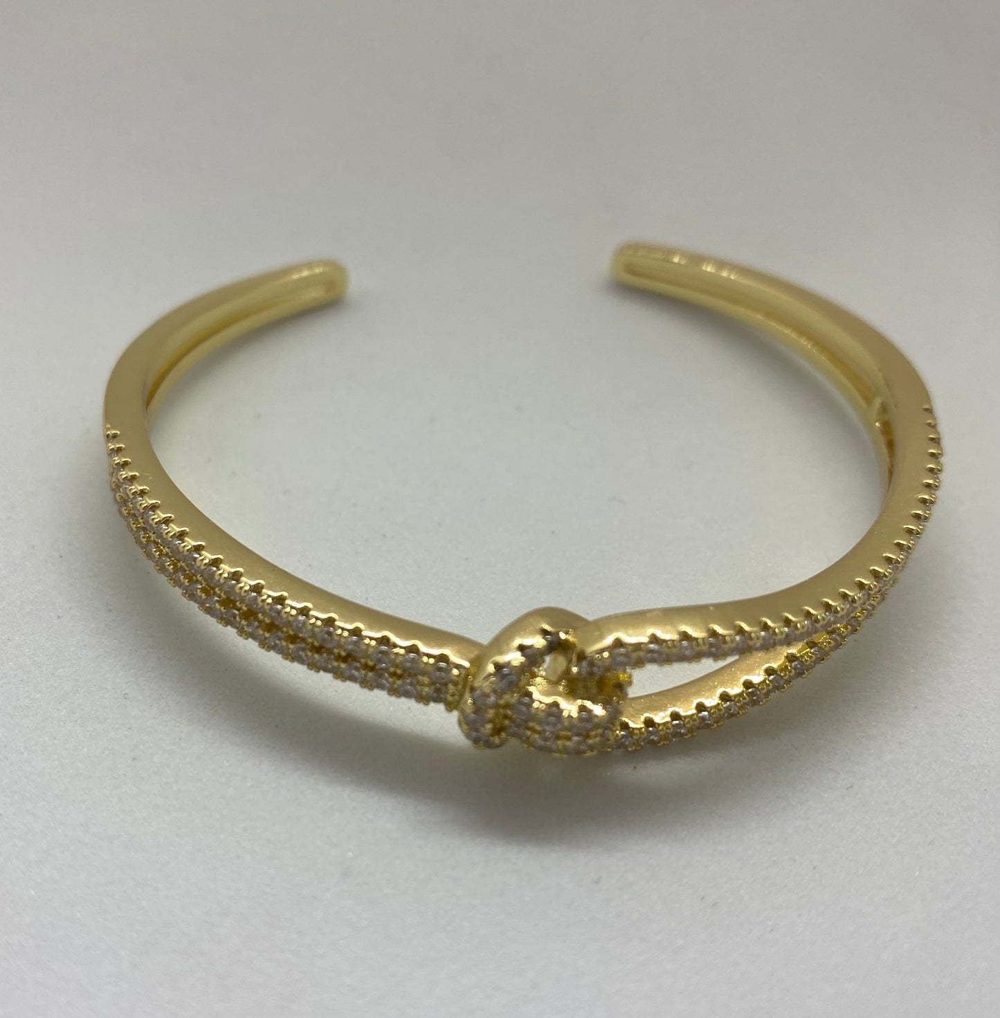 CALLI KNOT MINI BANGLE | 18K gold plated