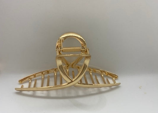 Selena Claw Clip