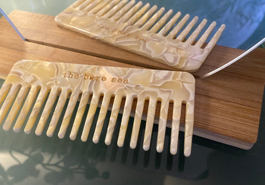 RILEY Hair Comb | Pearl and Beige