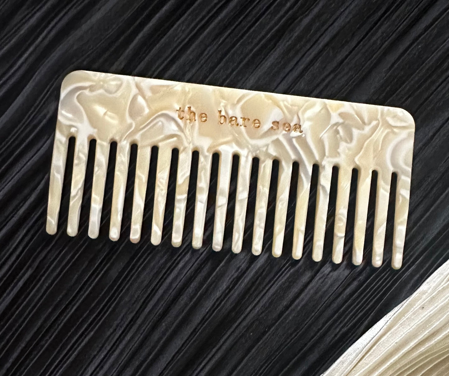 RILEY Hair Comb | Pearl and Beige