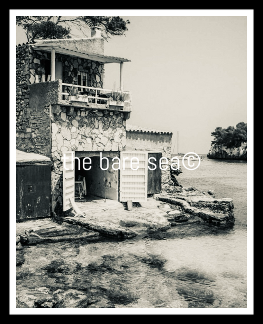 PRINT | NEUTRALS AUSTRALIA | BY THE OCEAN