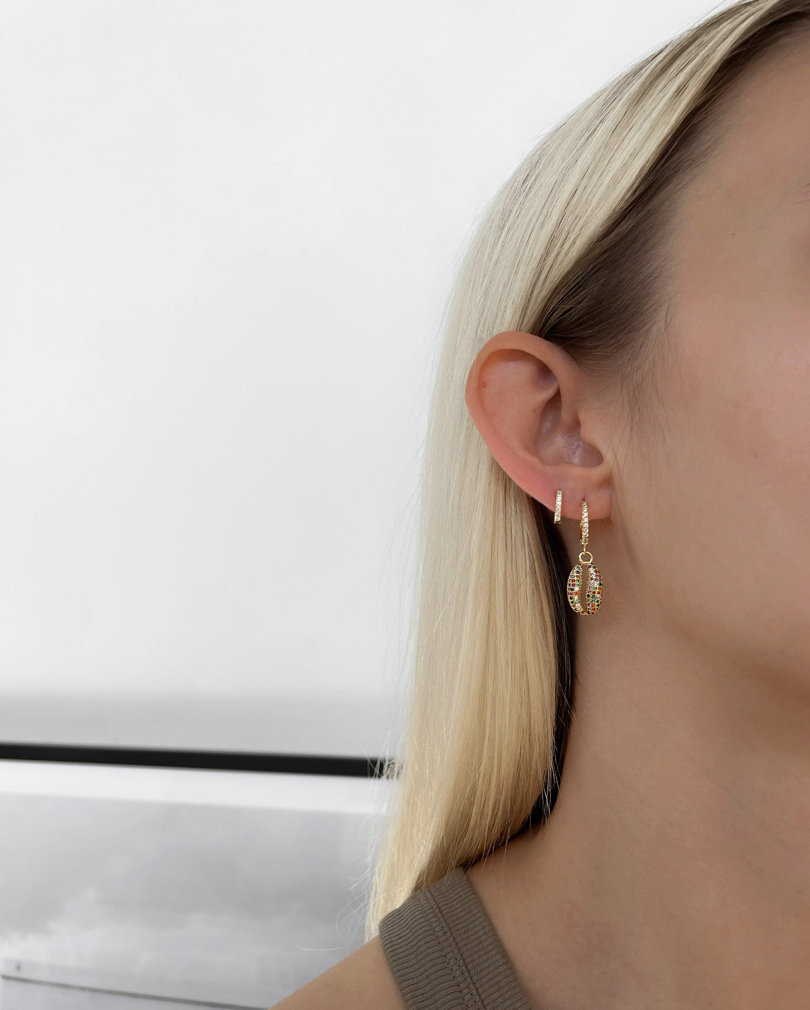 CAT Coloured Shell Earring