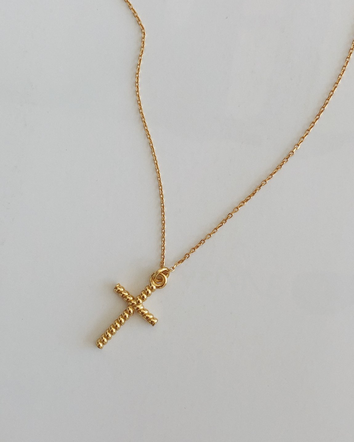 PIPER Cross Necklace | 18K Gold Plated
